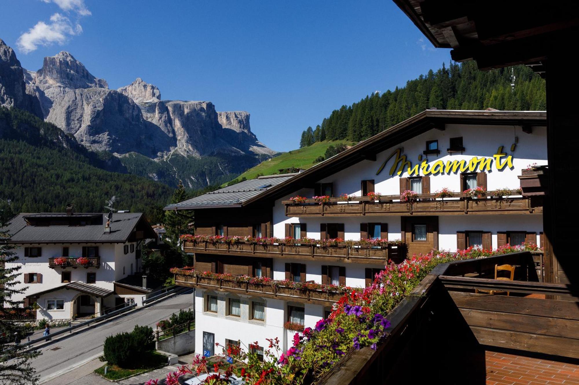 Hotel Miramonti Corvara Exterior photo